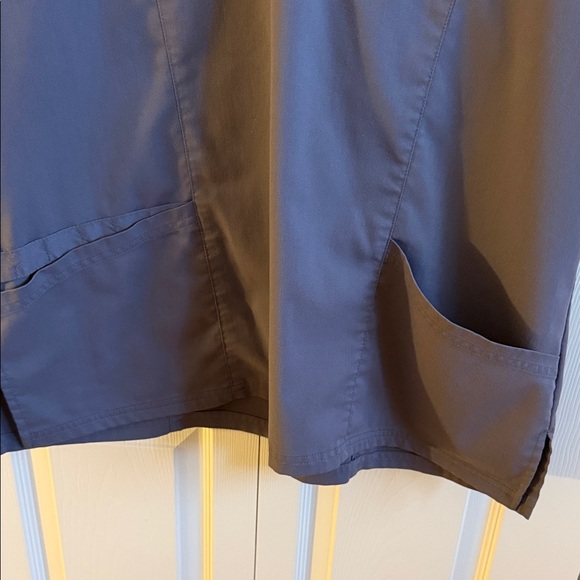 Gray Scrub Set - Picture 8 of 9